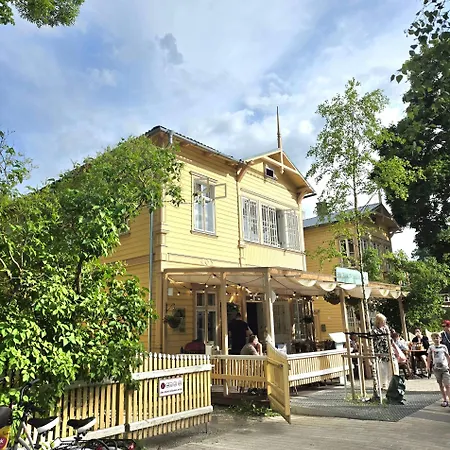 Spacious In Supeluse Area